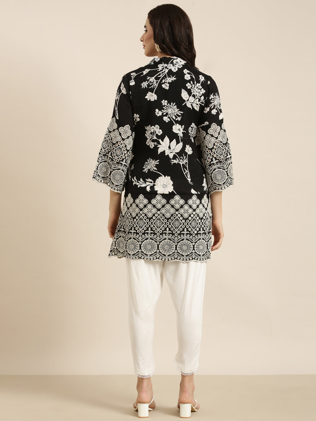 Women Straight Black Floral Kurta and Dhoti Pants Set