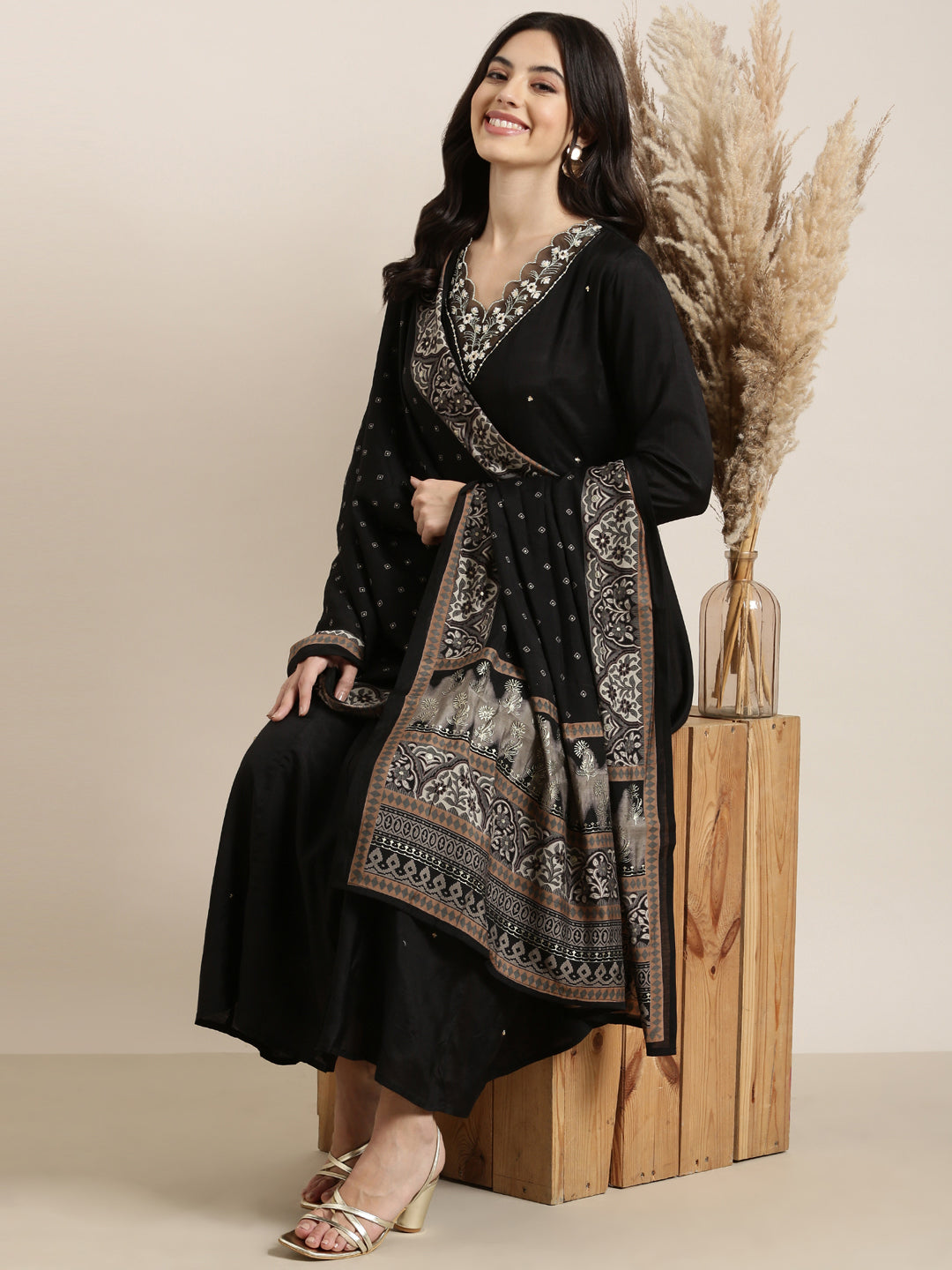 Women's Anarkali Black Solid Kurta and Trousers Set Comes With Dupatta