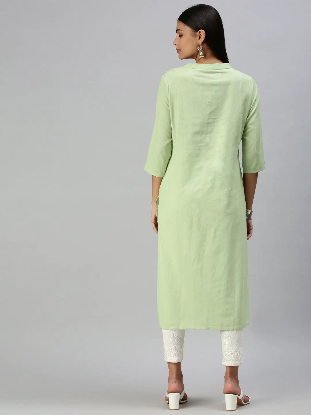 Women's Green Solid Straight Kurta