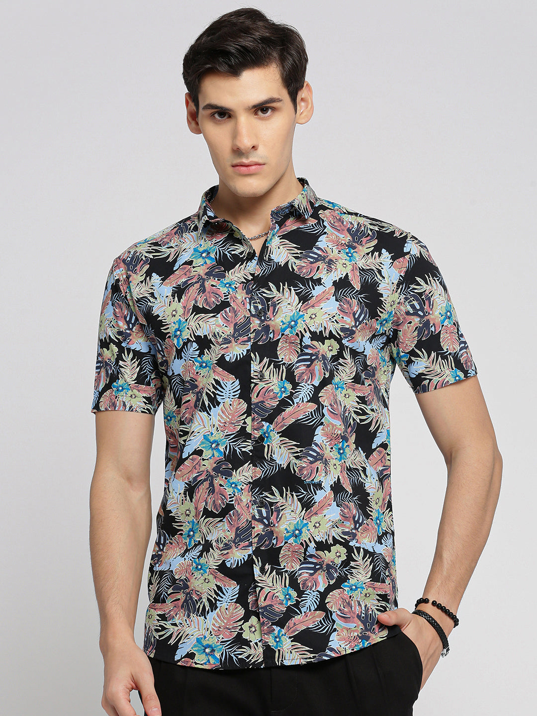 Men Black Spread Collar Floral Shirt