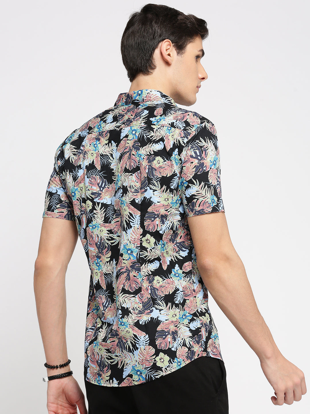 Men Black Spread Collar Floral Shirt