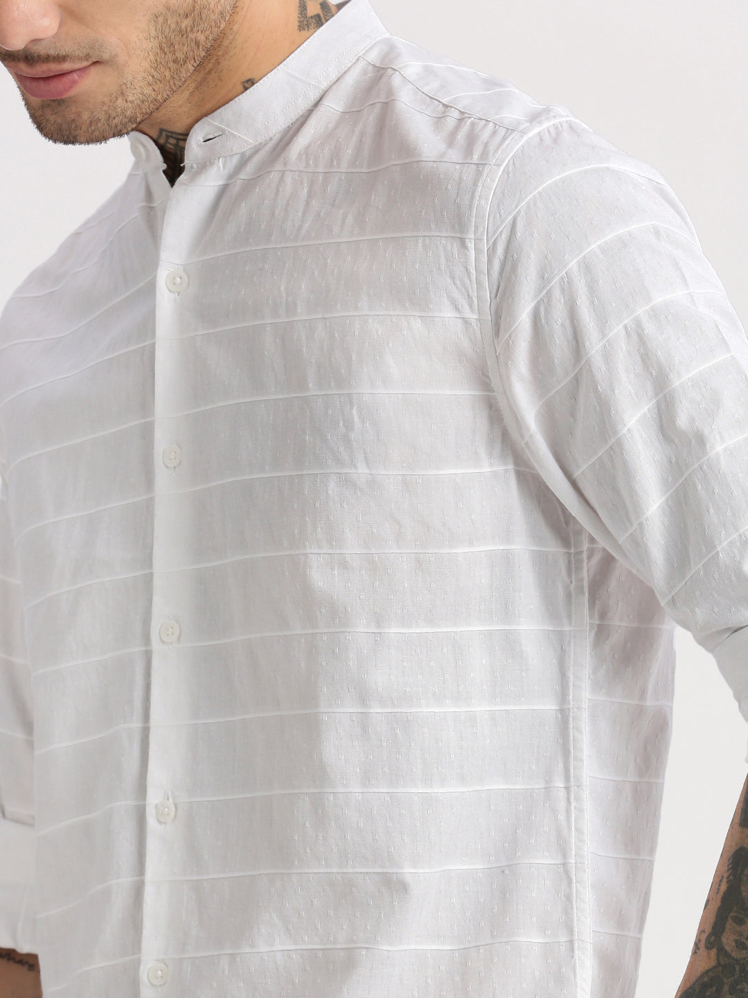 Men Mandarin Collar Horizontal Stripes White Casual Shirt