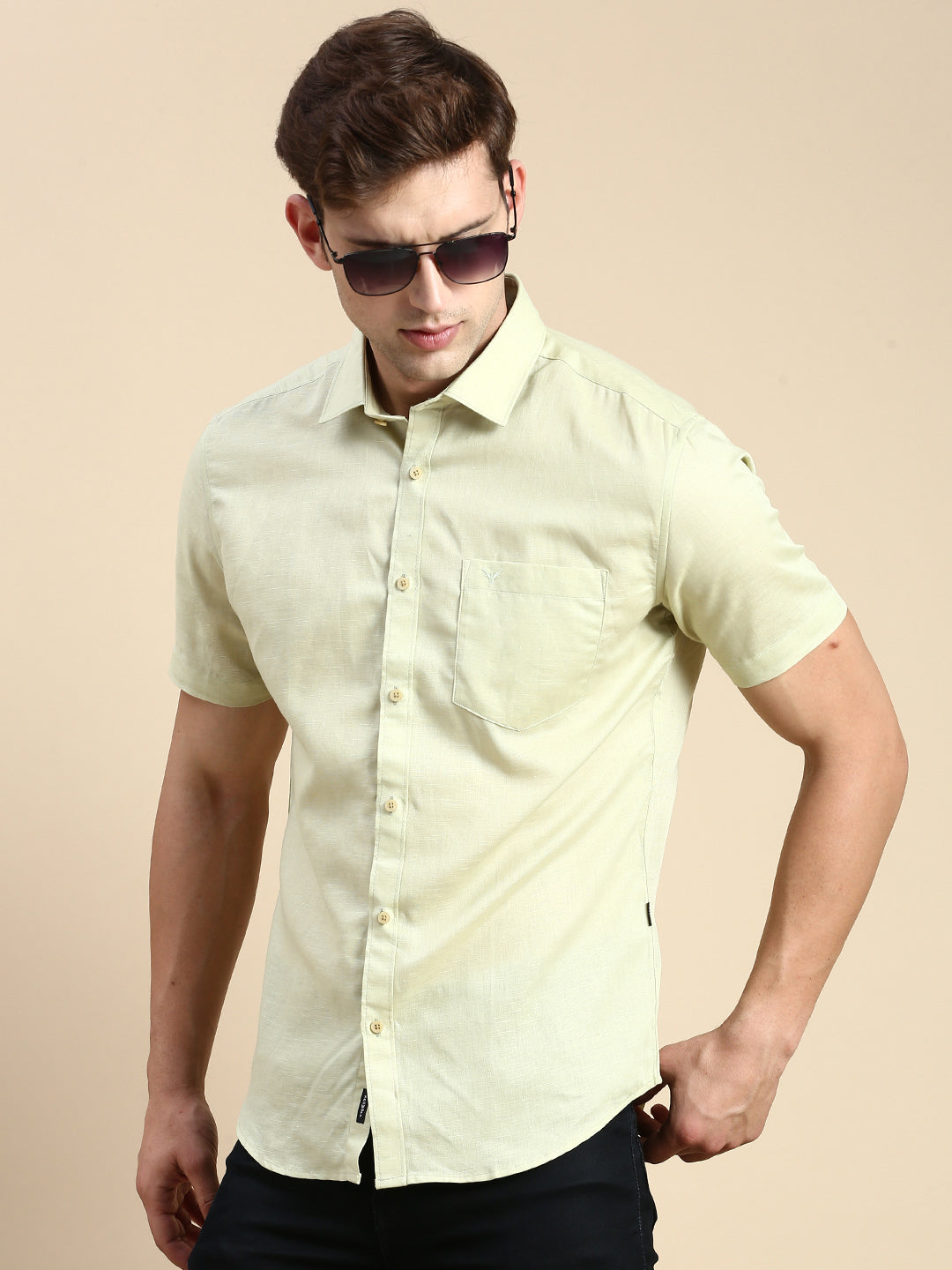 Men Green Solid Casual Shirt