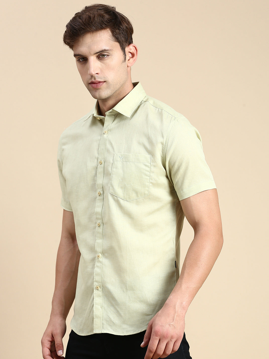 Men Green Solid Casual Shirt