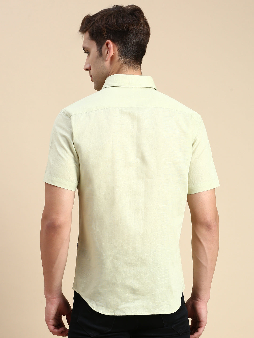 Men Green Solid Casual Shirt