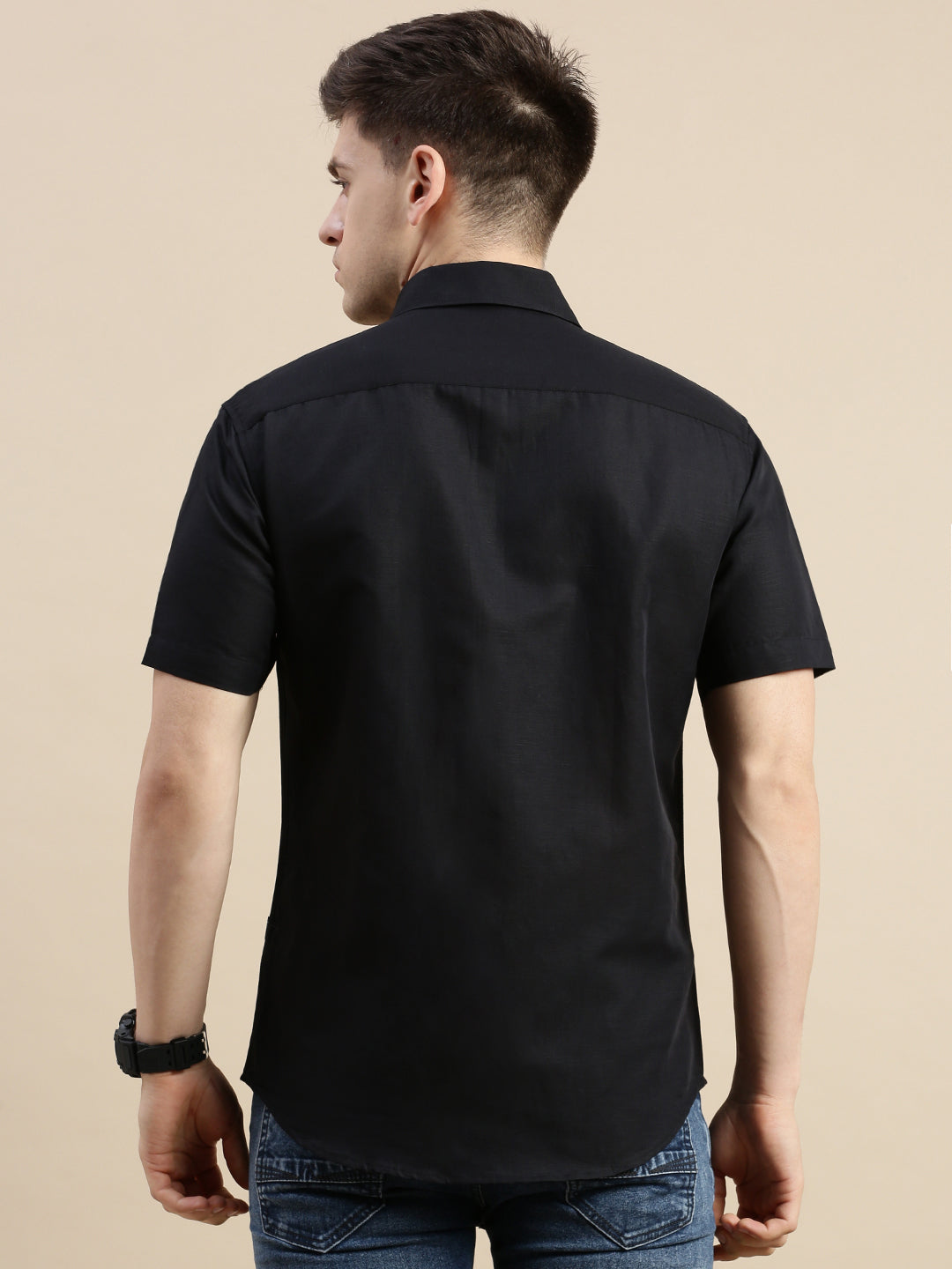 Men Black Solid Casual Shirt