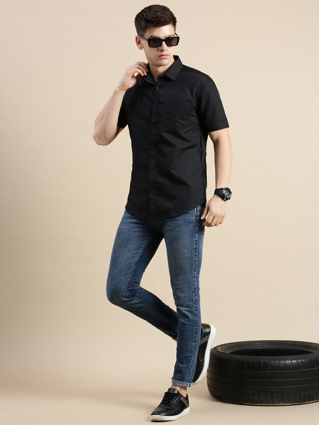 Men Black Solid Casual Shirt