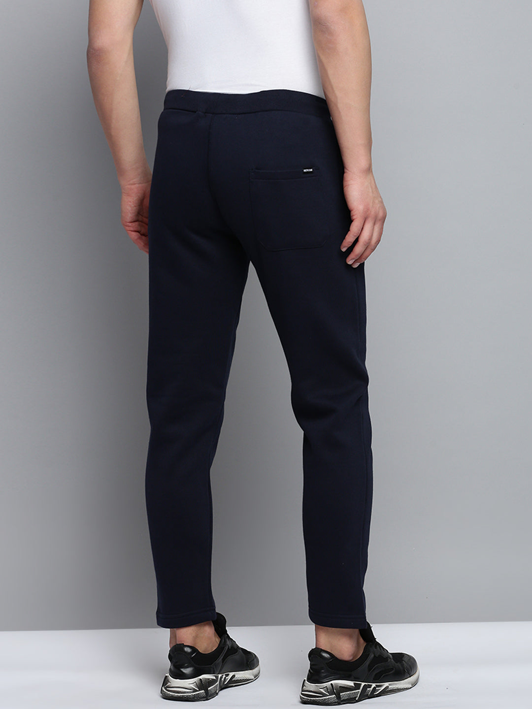 Men Navy Solid Casual Track Pant