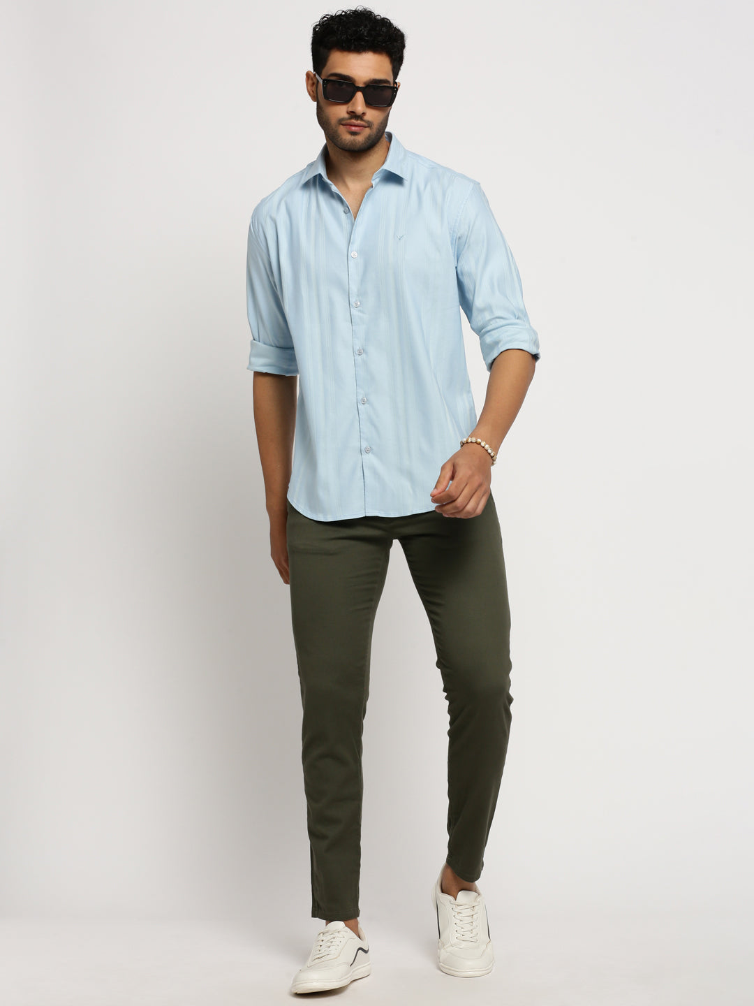 Men Blue Spread Collar Vertical Stripes Shirt