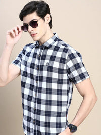 Men's White Standard Gingham Check Slim Fit Cotton Casual Shirt
