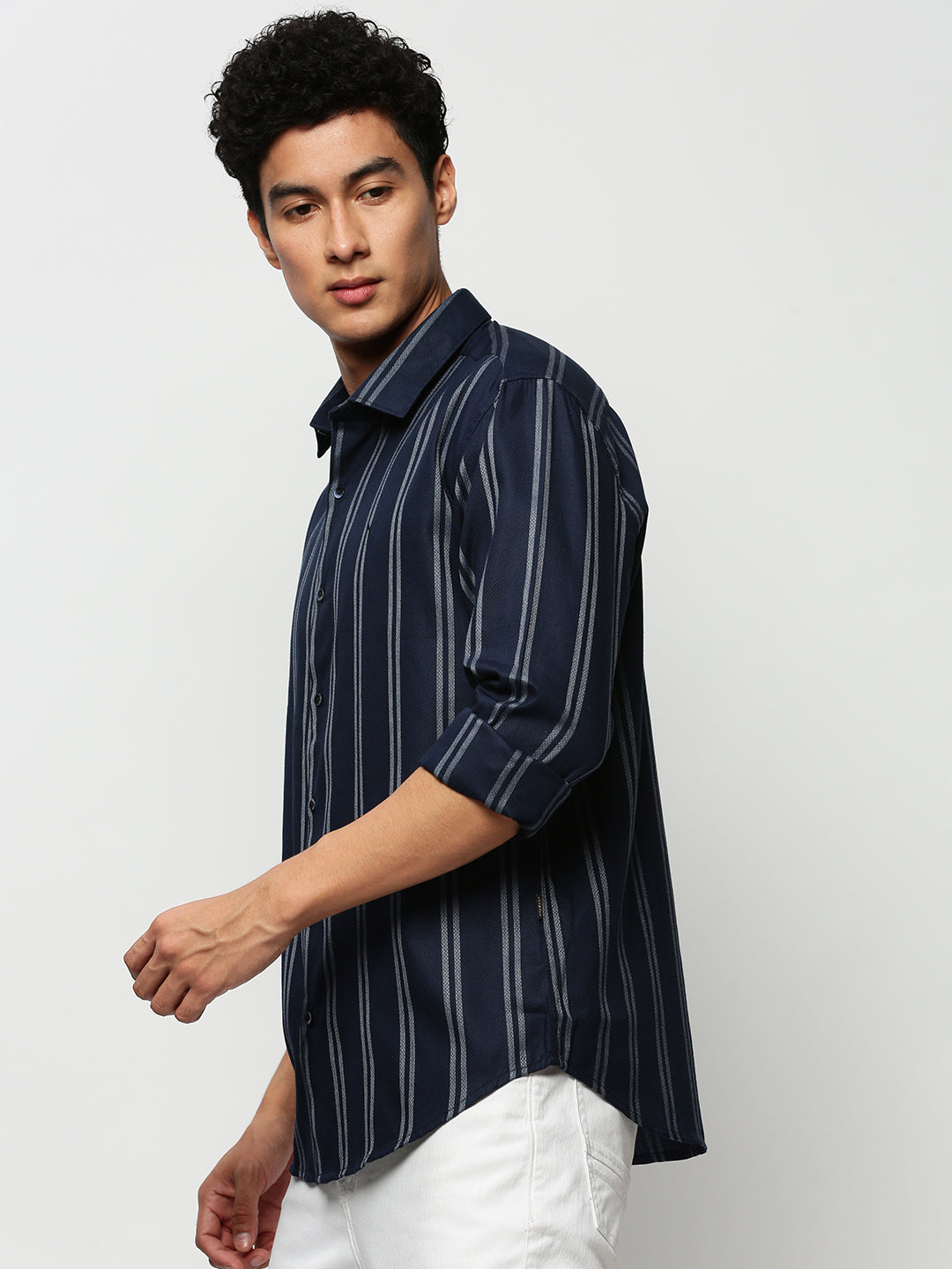 Men Navy Striped Casual Casual Shirts