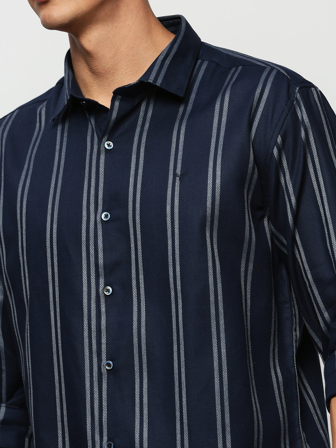 Men Navy Striped Casual Casual Shirts