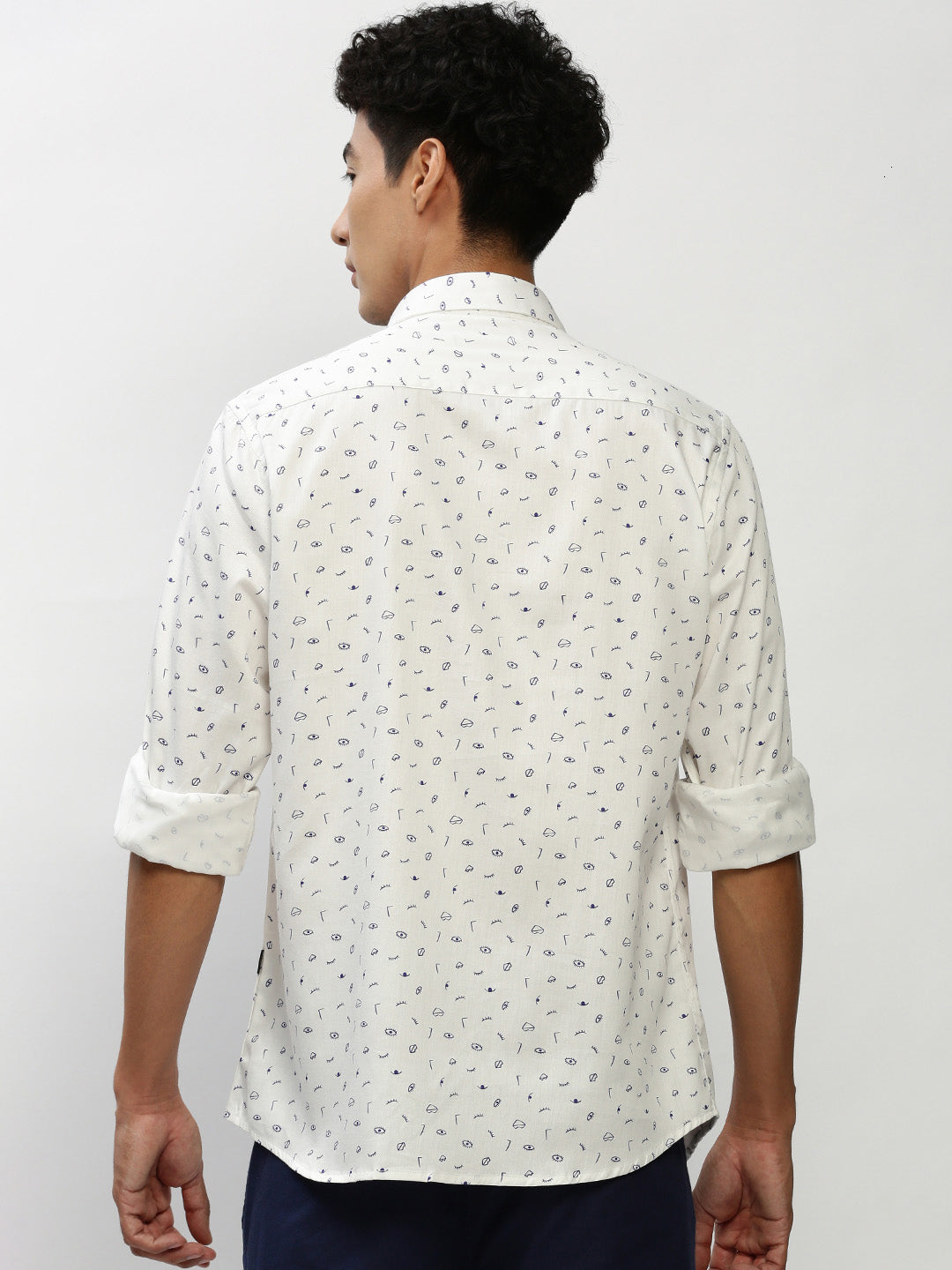 Men White Printed Casual Casual Shirts