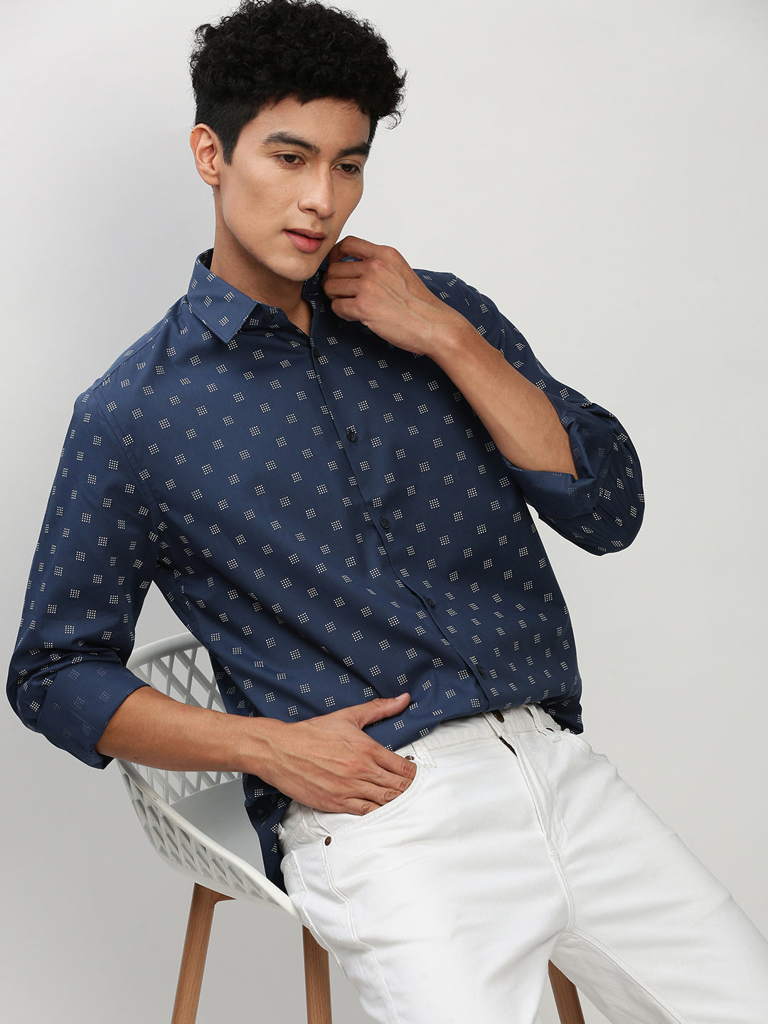 Men Navy Printed Casual Casual Shirts