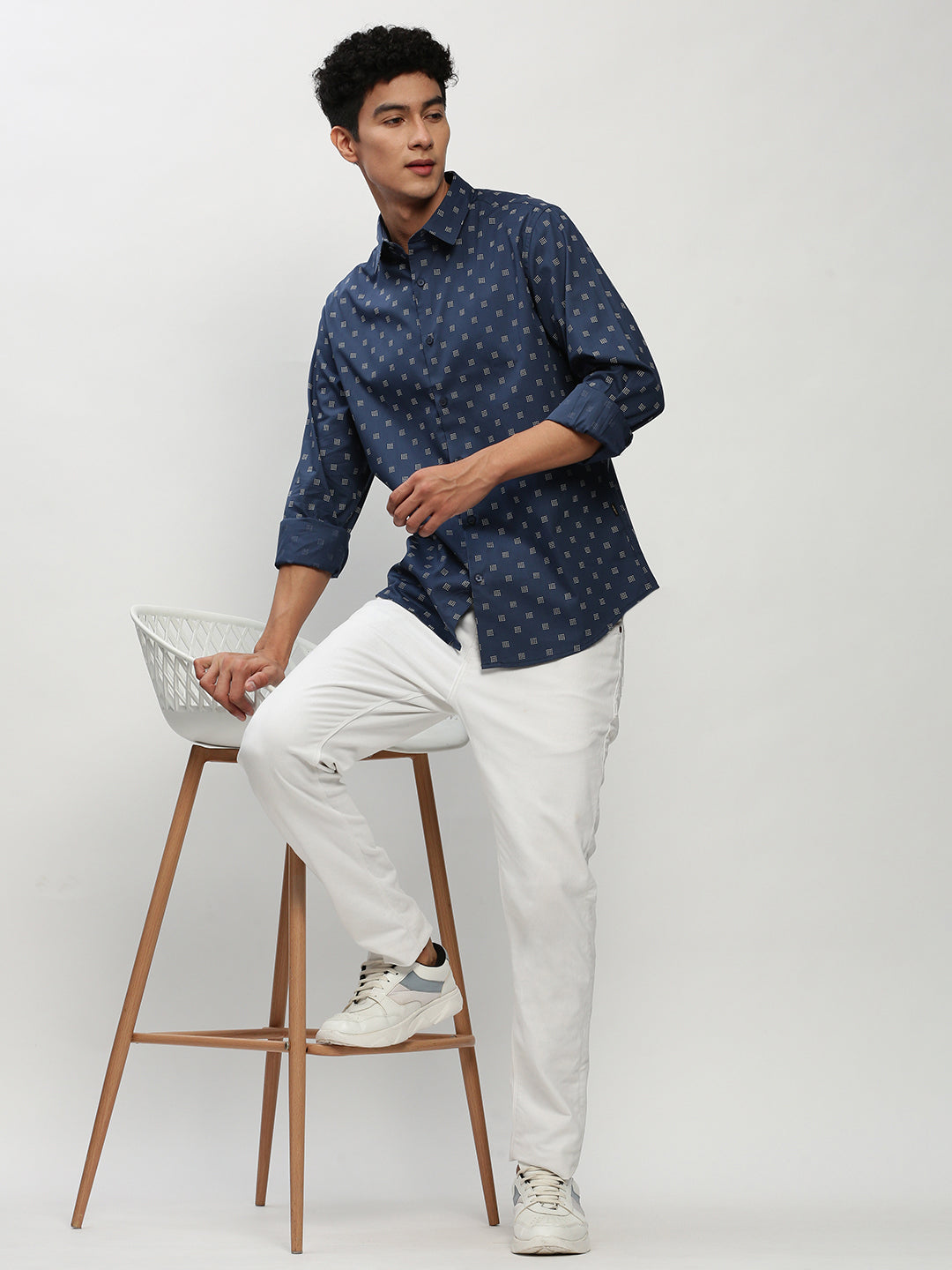 Men Navy Printed Casual Casual Shirts