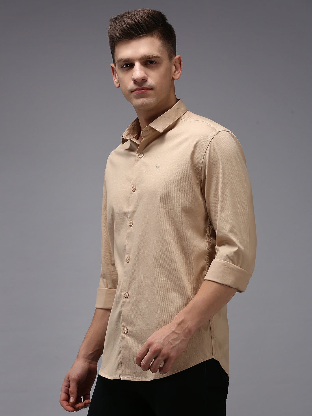 Men's Beige Solid Casual Shirt