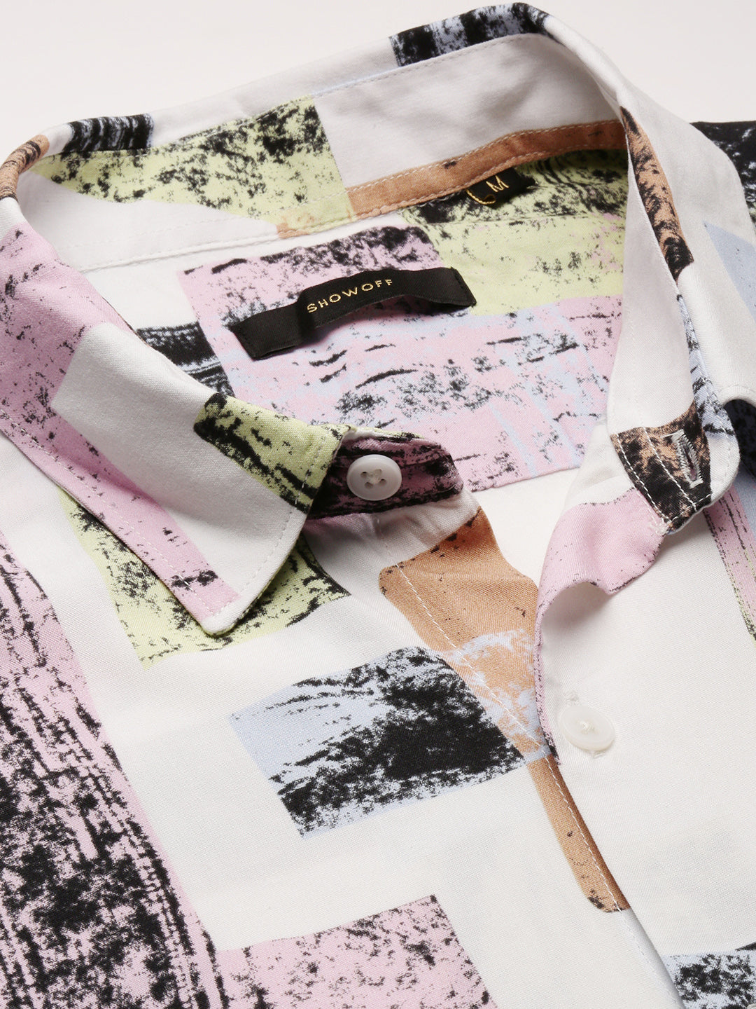 Men's Off White Standard Slim Fit Geometric Printed Cotton Casual Shirt